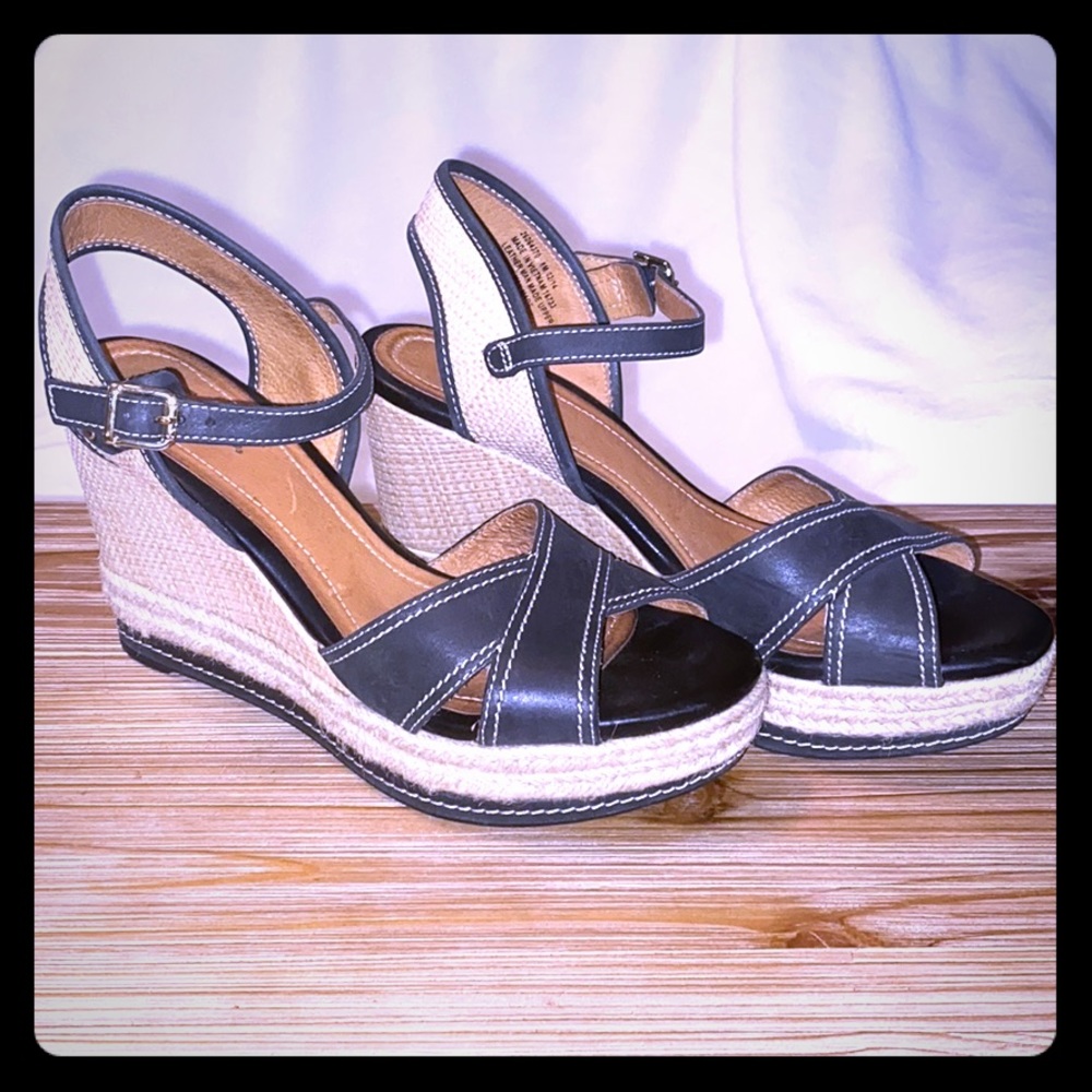 Clark’s Indigo Amelia wedge sandal